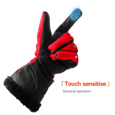 冬の屋外の乗馬4000mAh電池は冬の手袋の赤い熱くするミトンの女性を熱した